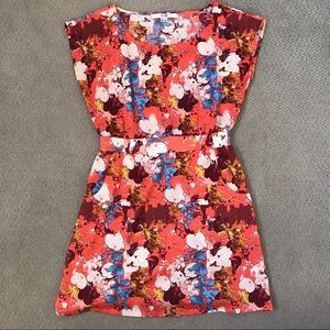 Floral Forever 21 Dress (with pockets!!)